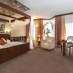 Hotell Parkhotel 4*