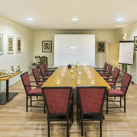 Parkhotel 4*