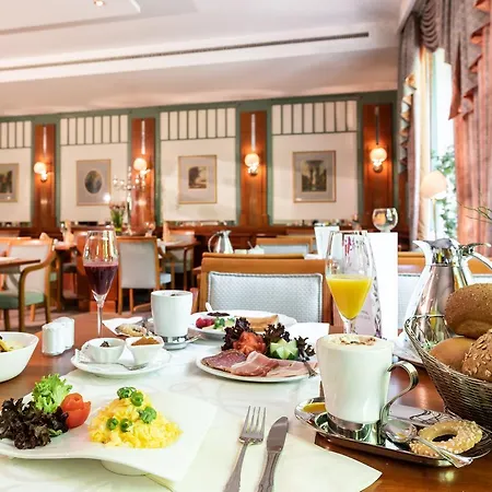 Hotel Parkhotel 4*