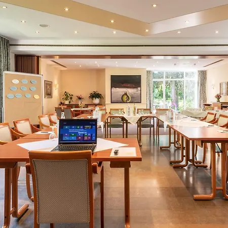 Hotel Parkhotel 4*